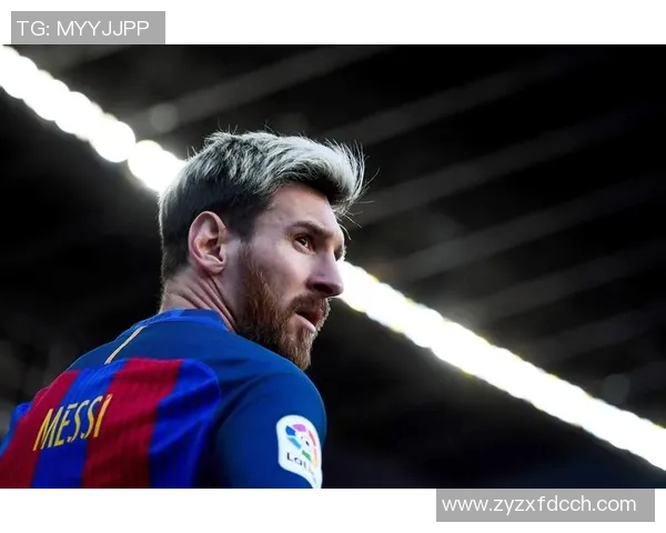 巴萨前锋梅西荣膺西甲本赛季最佳射手，再次夺得金靴奖