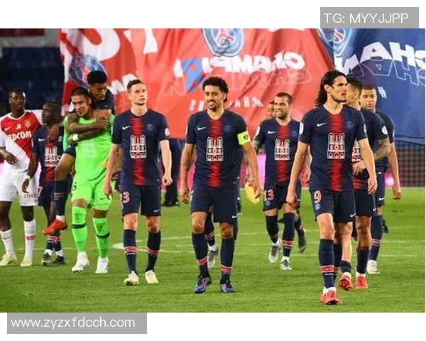 法甲联赛老牌豪门巴黎圣日耳曼再度卫冕冠军，内马尔压哨绝杀帮助球队夺冠